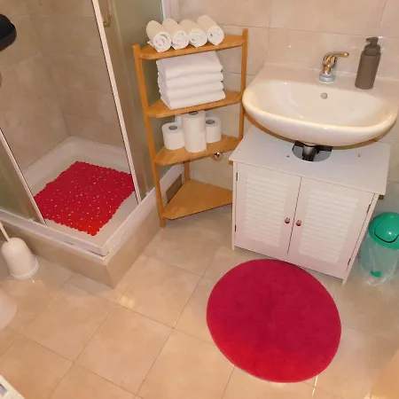 Dalmatia Ketty 公寓 马卡尔斯卡