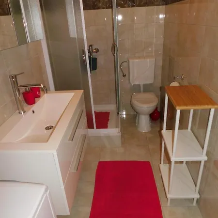 Dalmatia Ketty Apartment *