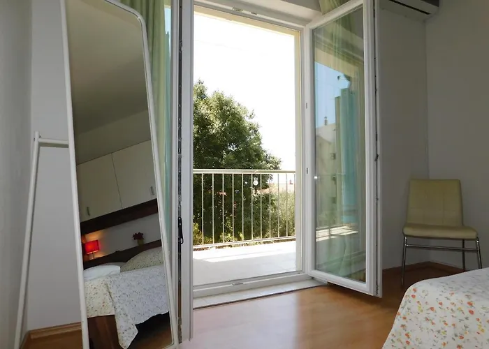 Dalmatia Ketty Daire Makarska