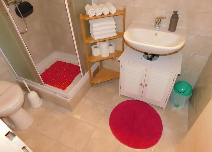 Dalmatia Ketty شقة ماكارسكا