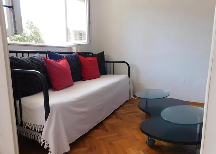 Dalmatia Ketty شقة